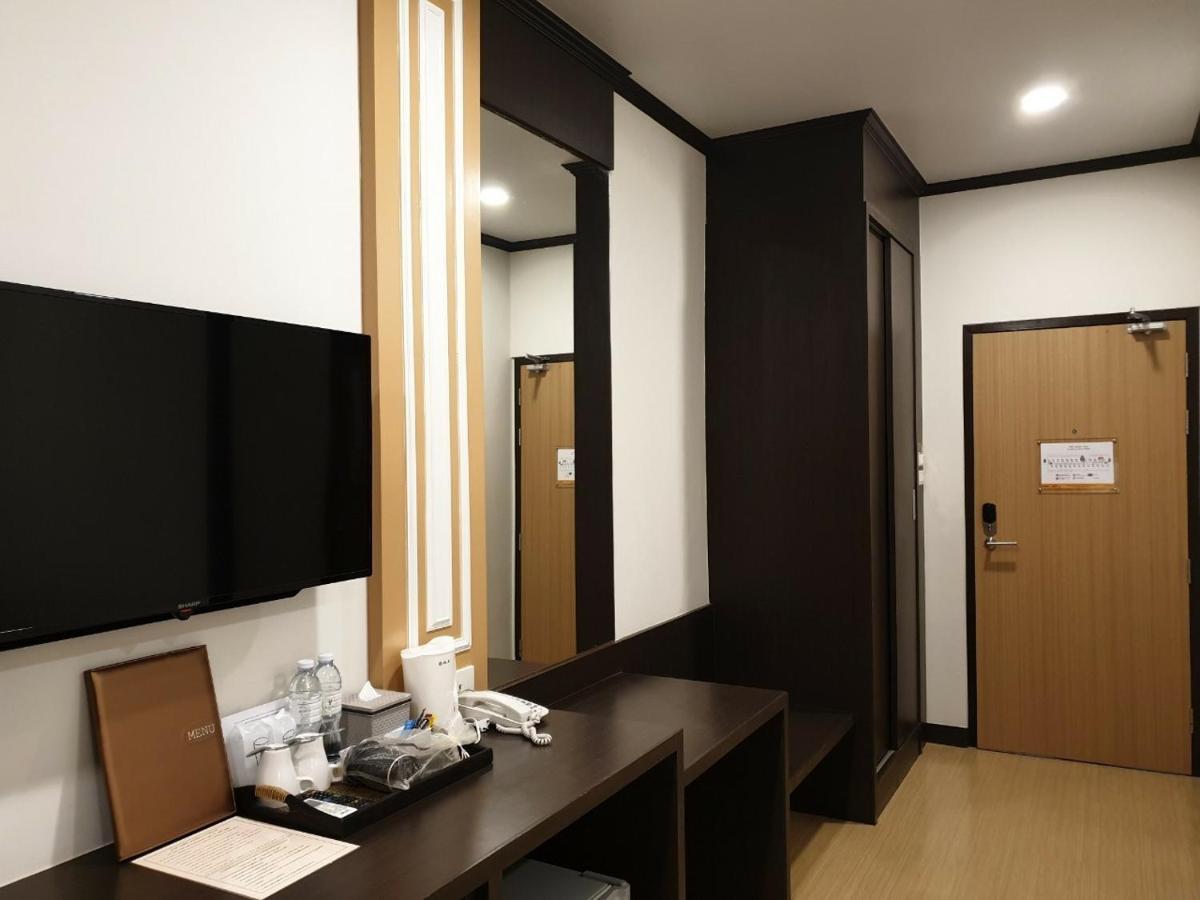 Swan Lake Hotel 사타힙 외부 사진